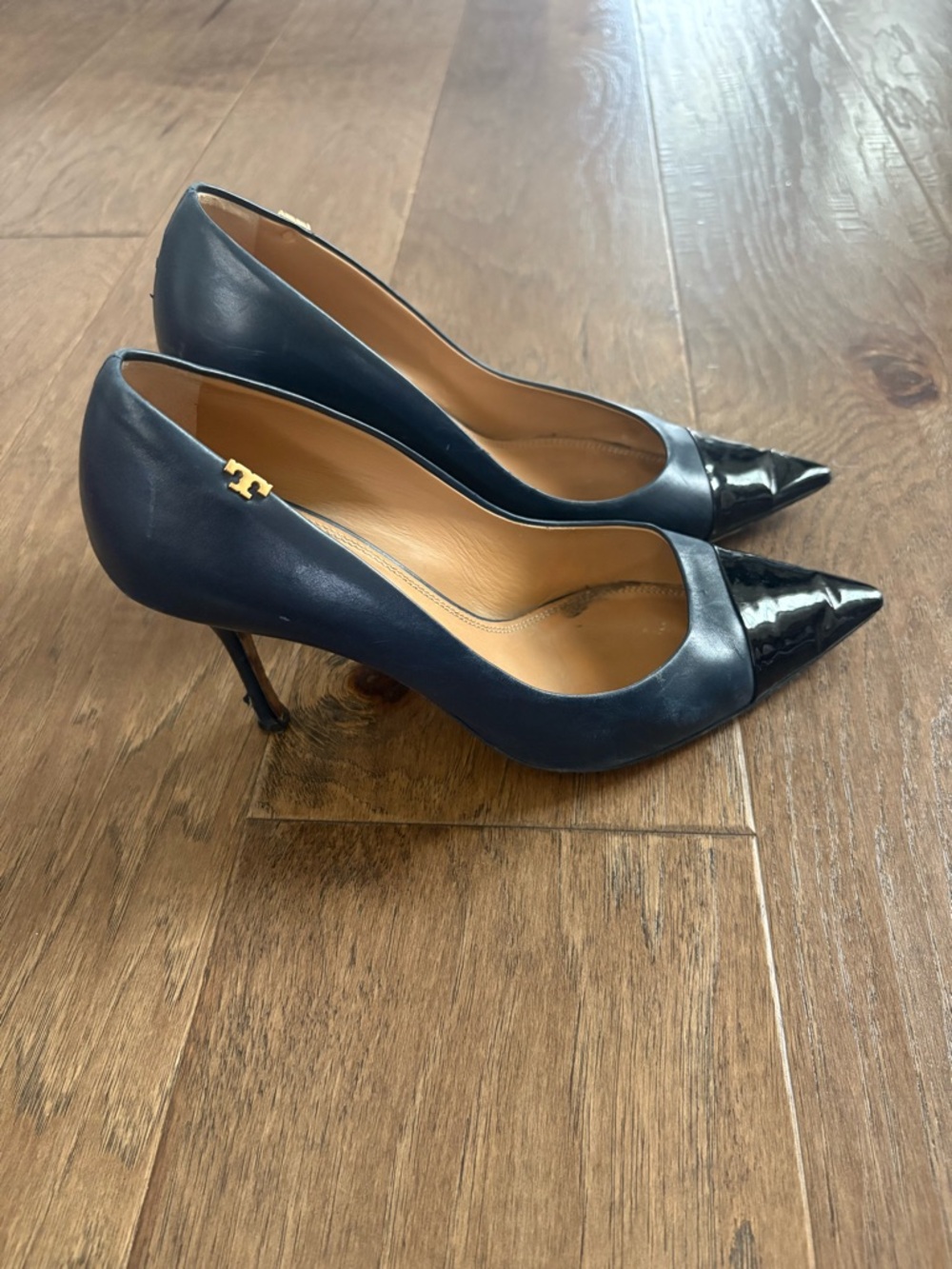 Tory Burch Penelope 85MM cap toe pump heels womens size 8.5 navy black